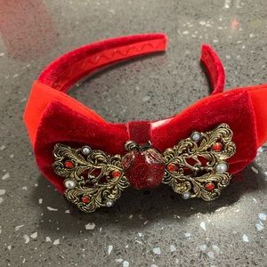Snow White costume headband